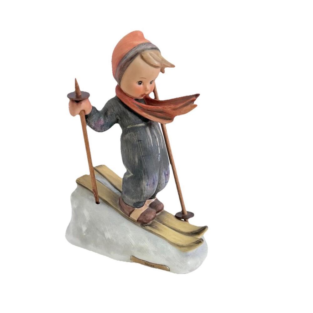 Vintage Figurine Hummel #59 "Skier"  5" Tall 1960-72 Marked